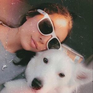 Meet your Posher, Laurel